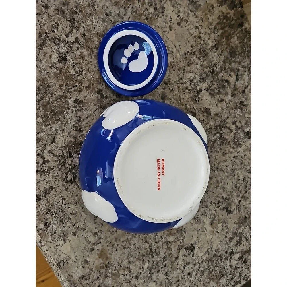 Vintage 1990's Blue & White Ceramic Cat Treats Cookie Jar 4.5